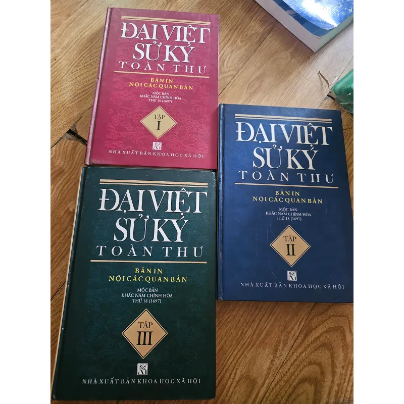 3q Đại Việt sử ký toàn thư tập I,II,III
500k 757974