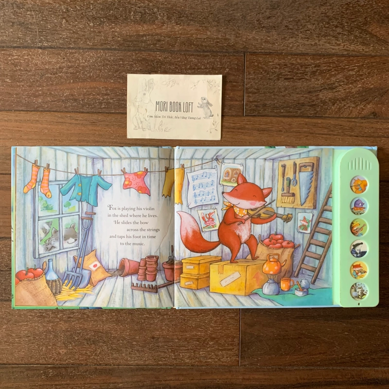 Sách ngoại văn Little Children's Music Book – Lỗi âm thanh, Used 542237