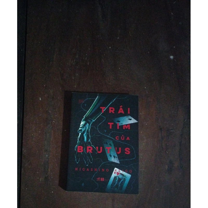 Trái tim của Brutus - Higashino Keigo 506513