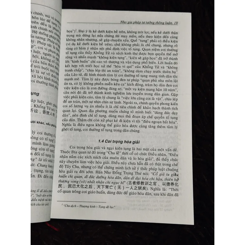 Nho gia pháp tư tưởng thông luận 1023583