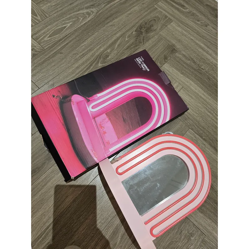 Gương đèn trang trí để bàn 705208