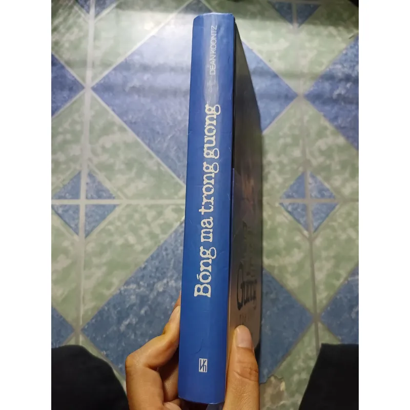 Bóng ma trong gương - The face - Dean Koontz 1010980