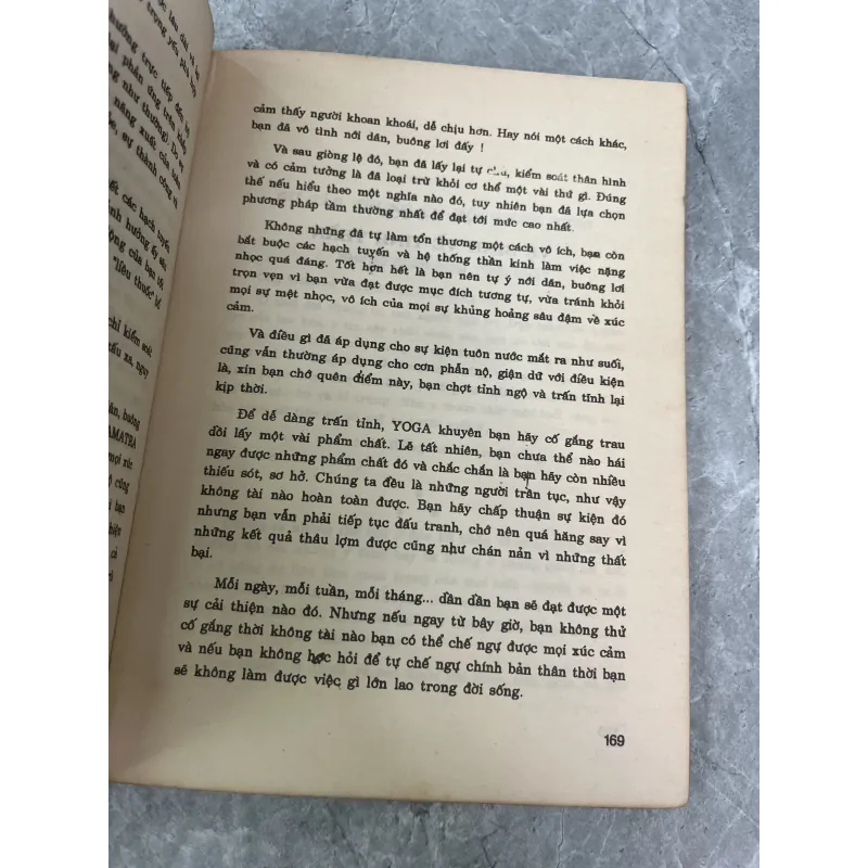 YOGA THỰC HÀNH - VÕ LANG 785181