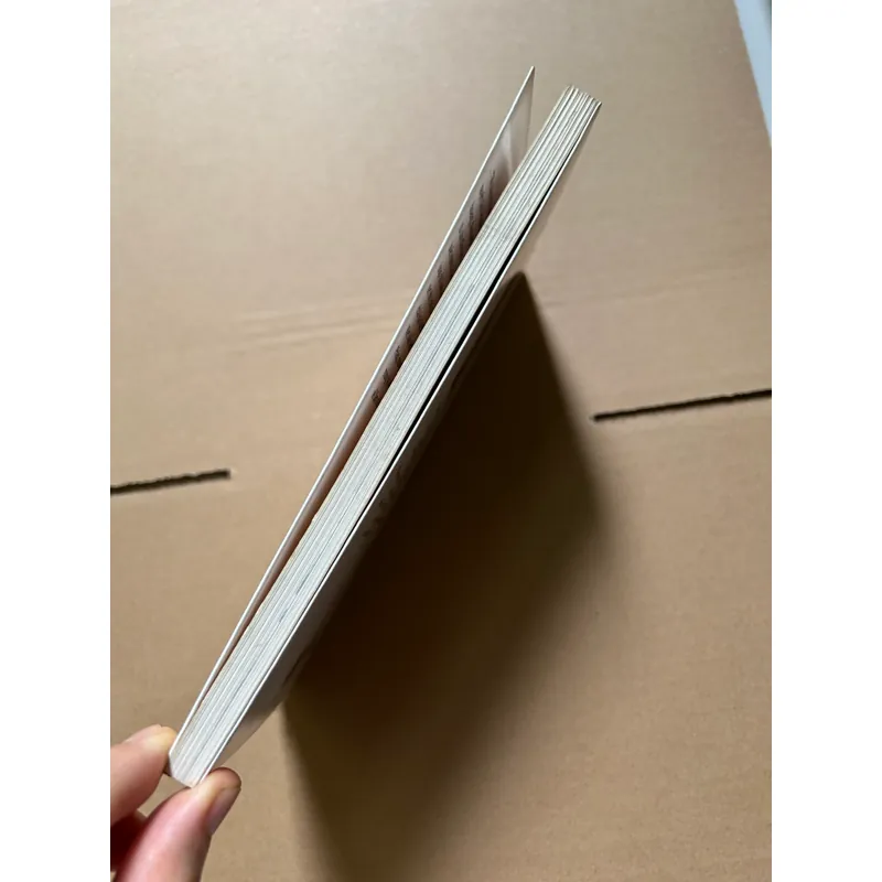 Bánh mì thơm, cà phê đắng - Ngô Thị Giáng Uyên 703327