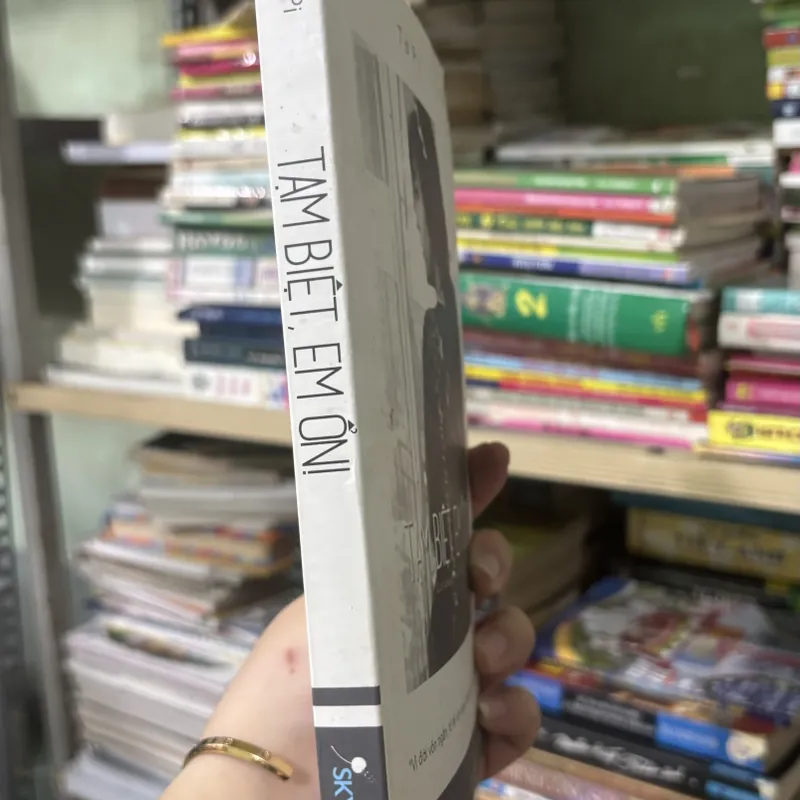 Tạm biệt, em ổn 🌊 572610