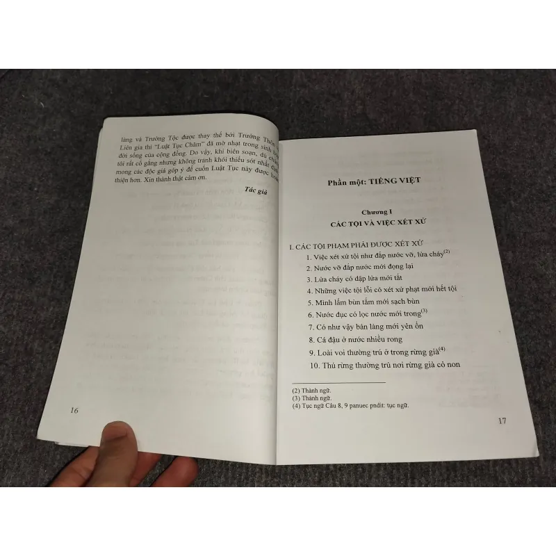 LUẬT TỤC TRONG XÃ HỘI CHĂM 957907