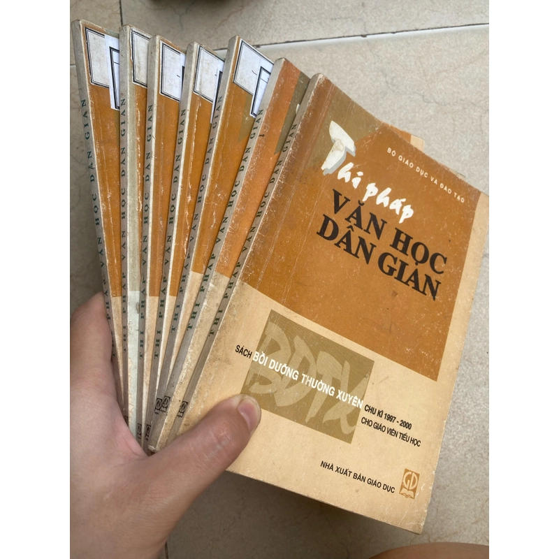 Thi Pháp Văn Học Dân Gian 501366
