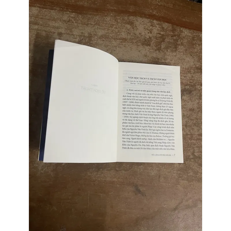 LÊ BÁ THỰ TIỂU LUẬN PHÊ BÌNH VĂN HỌC 674130