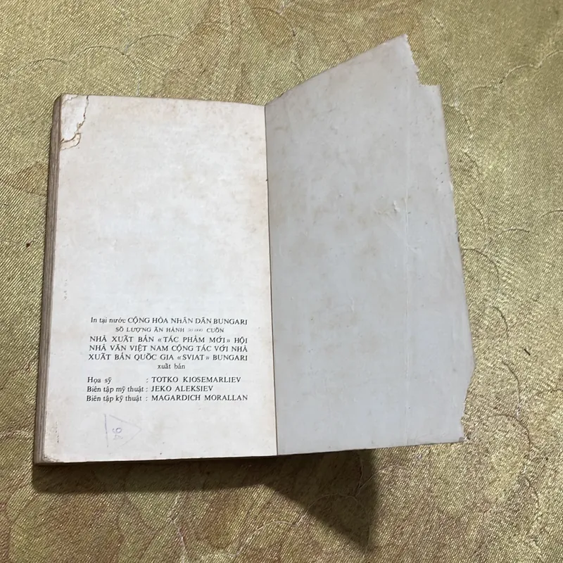 THUỐC LÁ ( 2 tập)- ĐIMITƠRƠ ĐIMỐP 719843