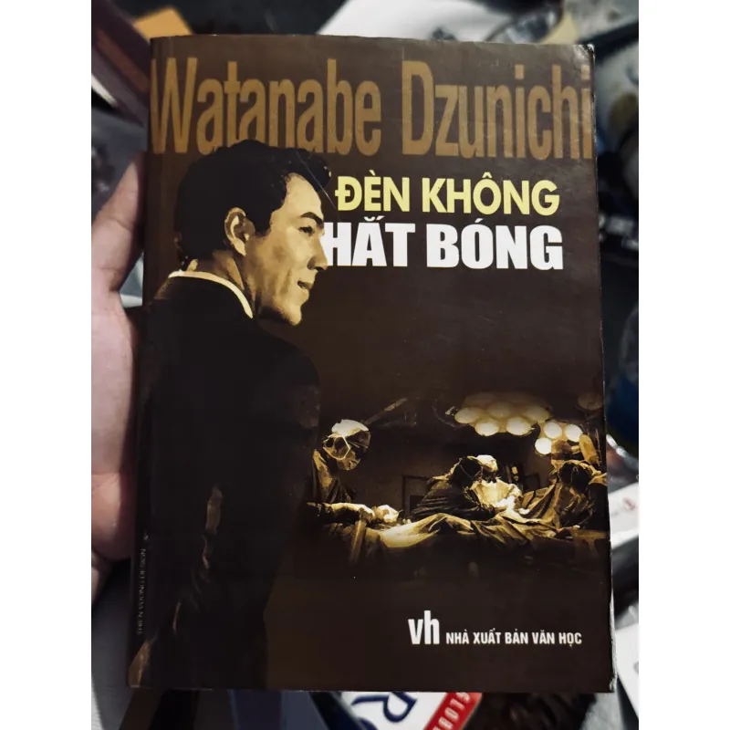 [Sale] Đèn không hắt bóng (đọc mô tả) 748360