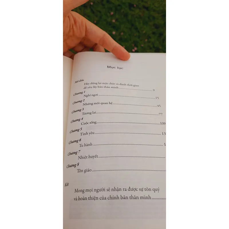 Giữa thế gian vội vã 740933