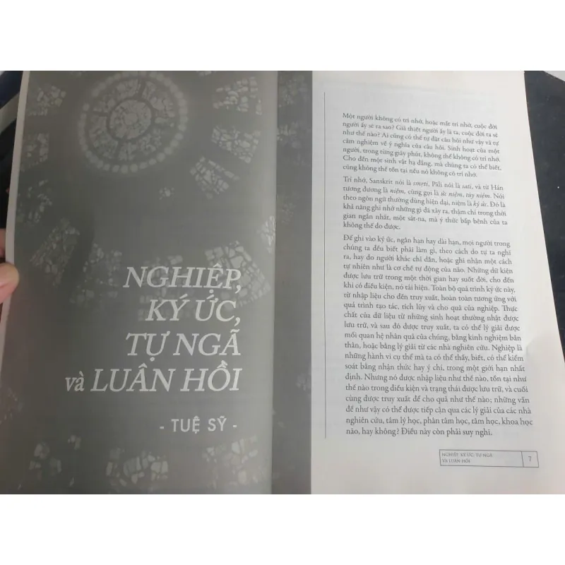 Sách Hương Tích Phật Học Luận Tập 687874