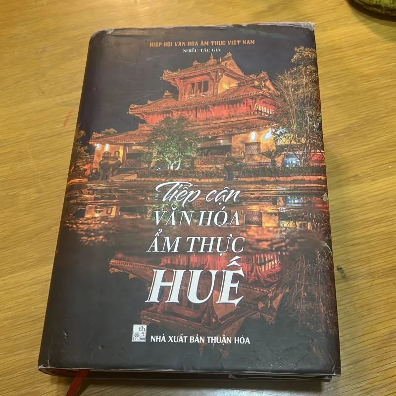 Tiếp Cận Văn Hoá Ẩm Thực Huế 760241