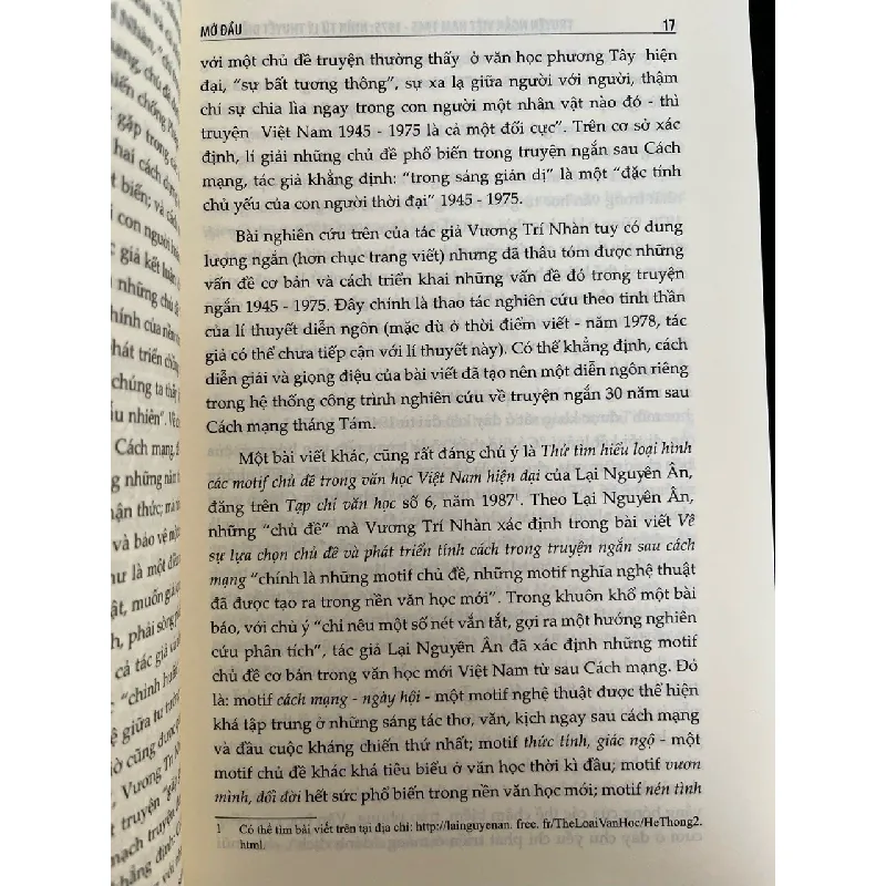 Truyện ngắn Việt Nam 1945-1975: nhìn từ lí thuyết diễn ngôn - TS. Hoàng Thị Thu Giang 698898