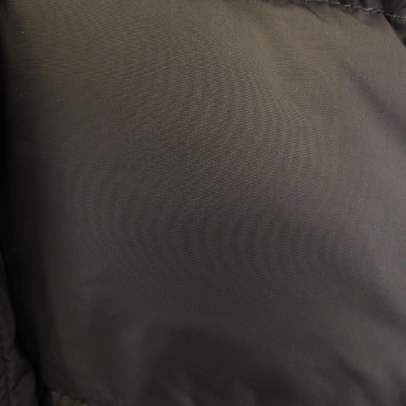 Áo khoác lông vũ MONCLER 637466