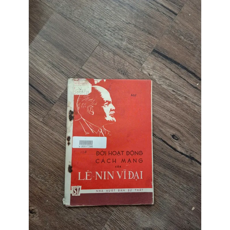 ĐỜI HOẠT ĐỘNG CÁCH MẠNG CỦA LÊ NIN VĨ ĐẠI 716006