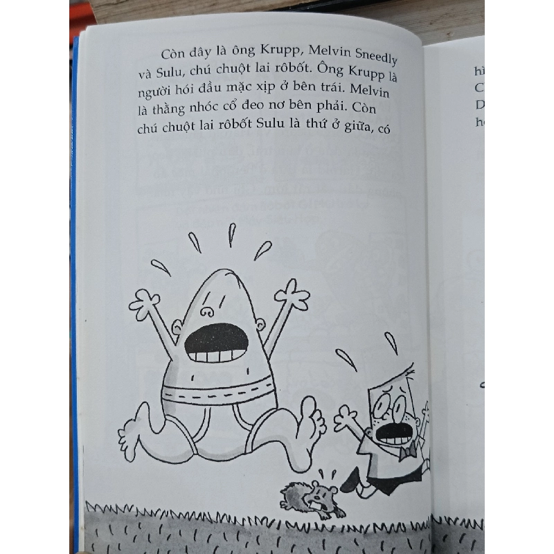 Thuyền trưởng quần lót và trận đại ác chiến với nhóc Gỉ Mũi Lai Rô Bốt - Dav Pilkey (Nguyễn Bá Nhật Tân dịch) 733460