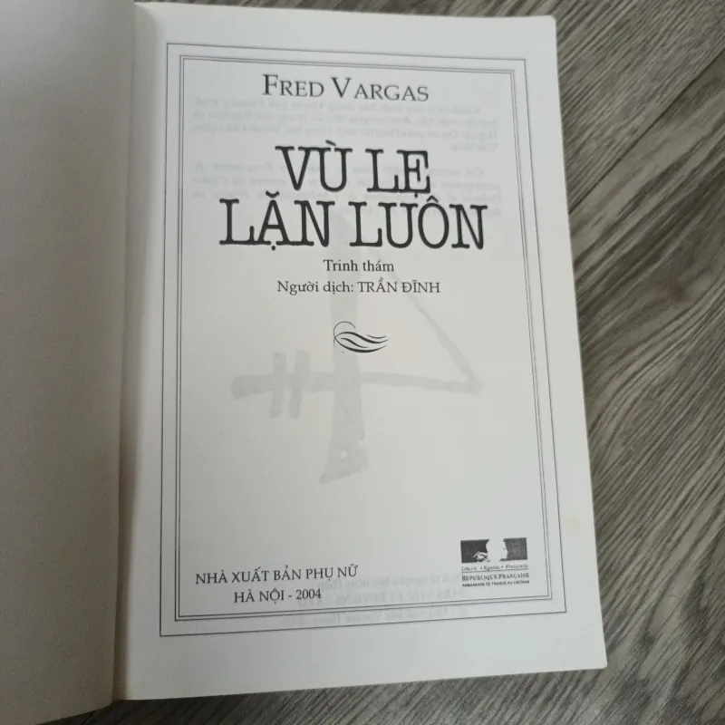 Vù Lẹ Lặn Luôn - Fred Vargas 1020670