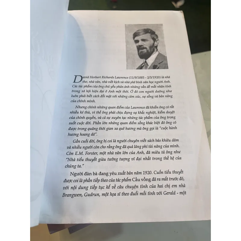 NGƯỜI ĐÀN BÀ ĐANG YÊU (WOMAN IN LOVE) - D.H.LAWRENCE (HỒ ANH QUANG dịch) 1008485