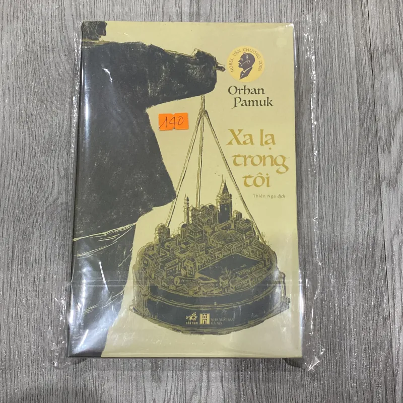 Xa lạ trong tôi 1044453