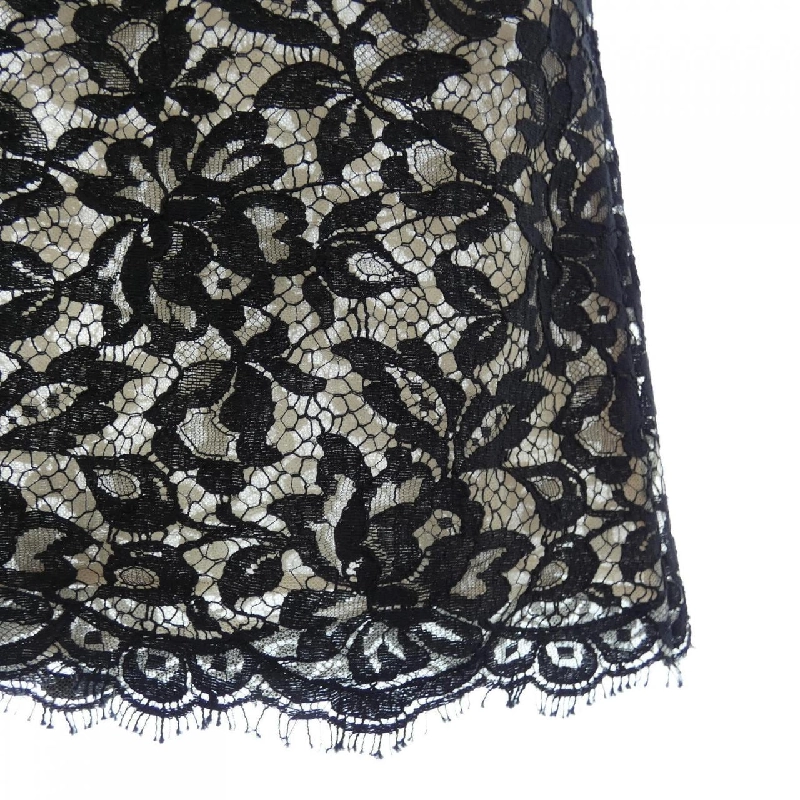 Chanel CHANEL P64618V60643 20A Váy 647880