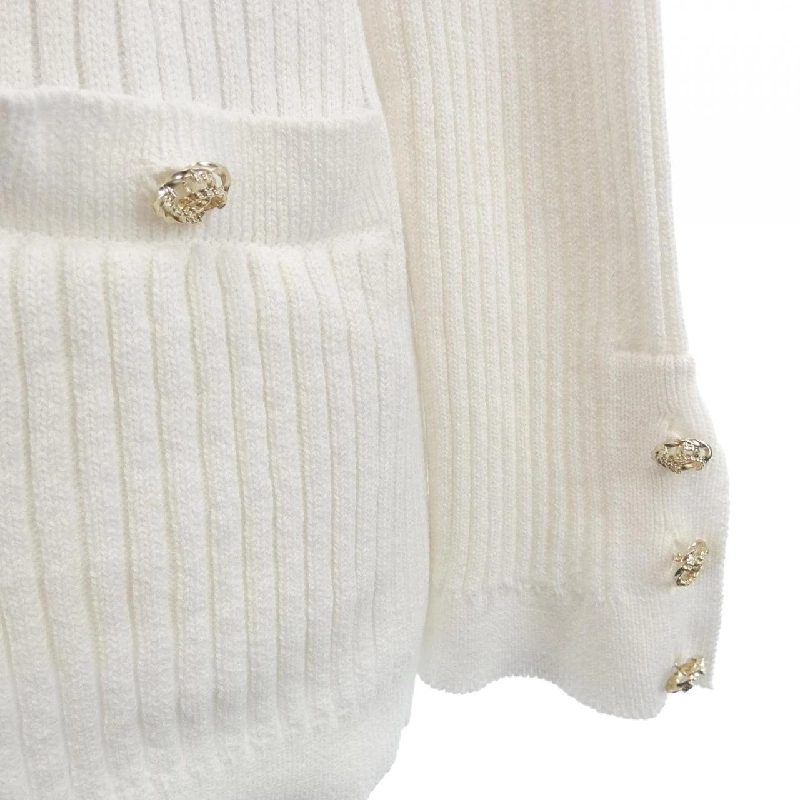 Áo khoác cardigan CHANEL P63091K48814 20S 634220