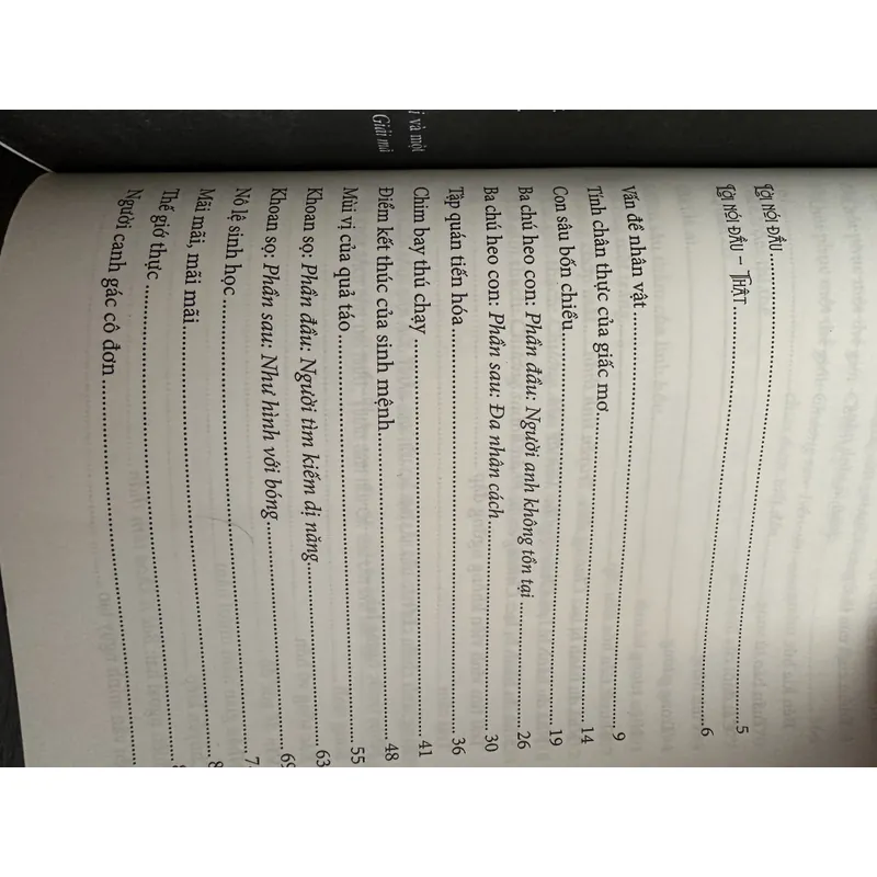 Thiên tài bên trái kẻ điên bên phải 592316