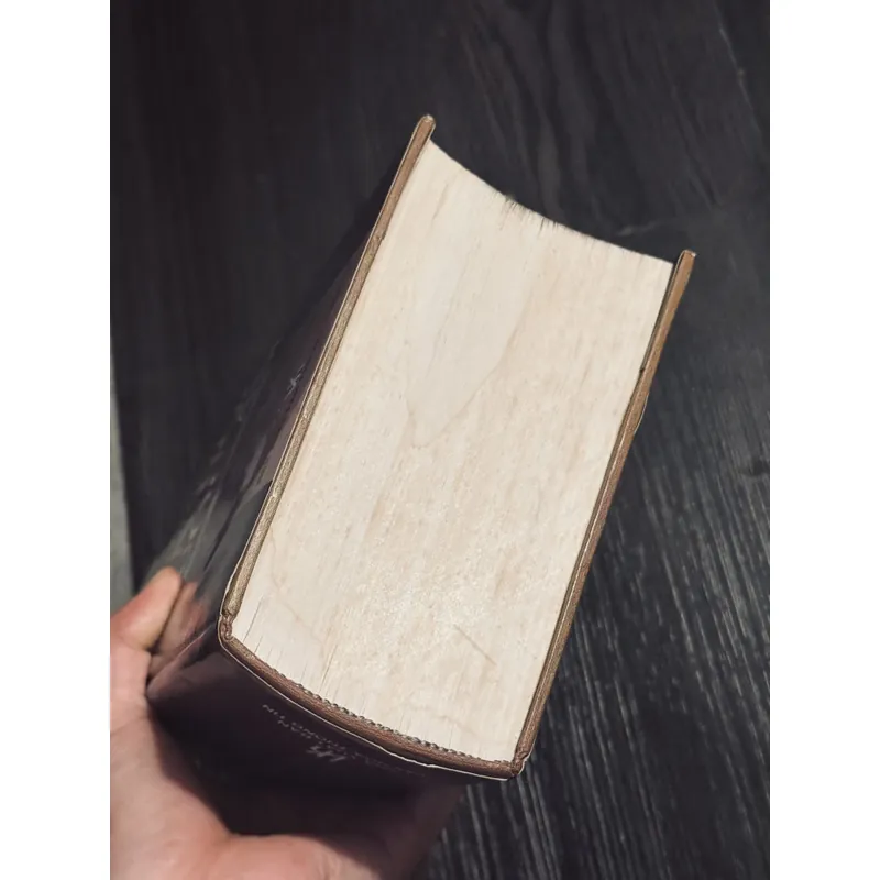 Từ điển văn học quốc âm 601639