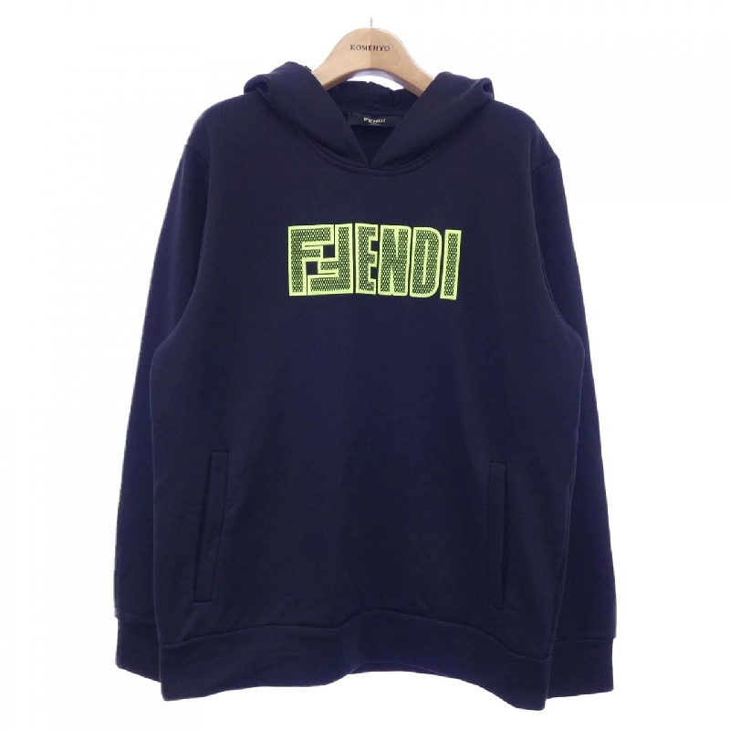 Áo khoác FENDI - Hàng hiệu Authentic 900735