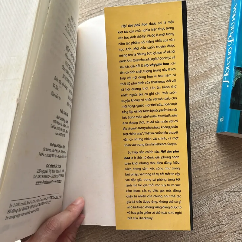 Hội chợ phù hoa - William Thackeray 1009104