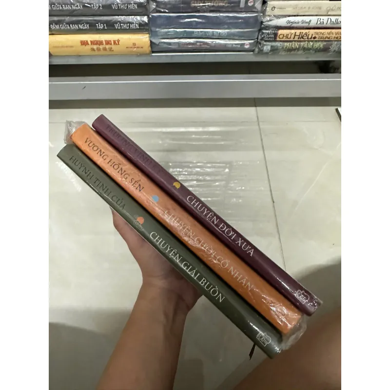 Combo 3 cuốn sách xưa: Chuyện cười cổ nhân - Chuyện giải buồn - Chuyện đời xưa (Bìa cứng) 689400