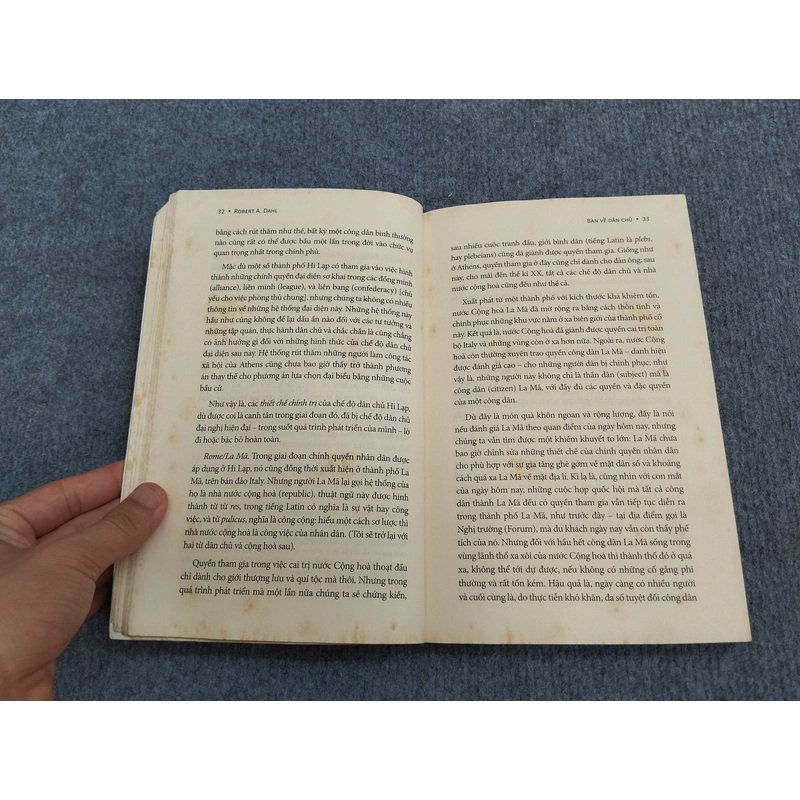 BÀN VỀ DÂN CHỦ - ROBERT A. DAHL 494519
