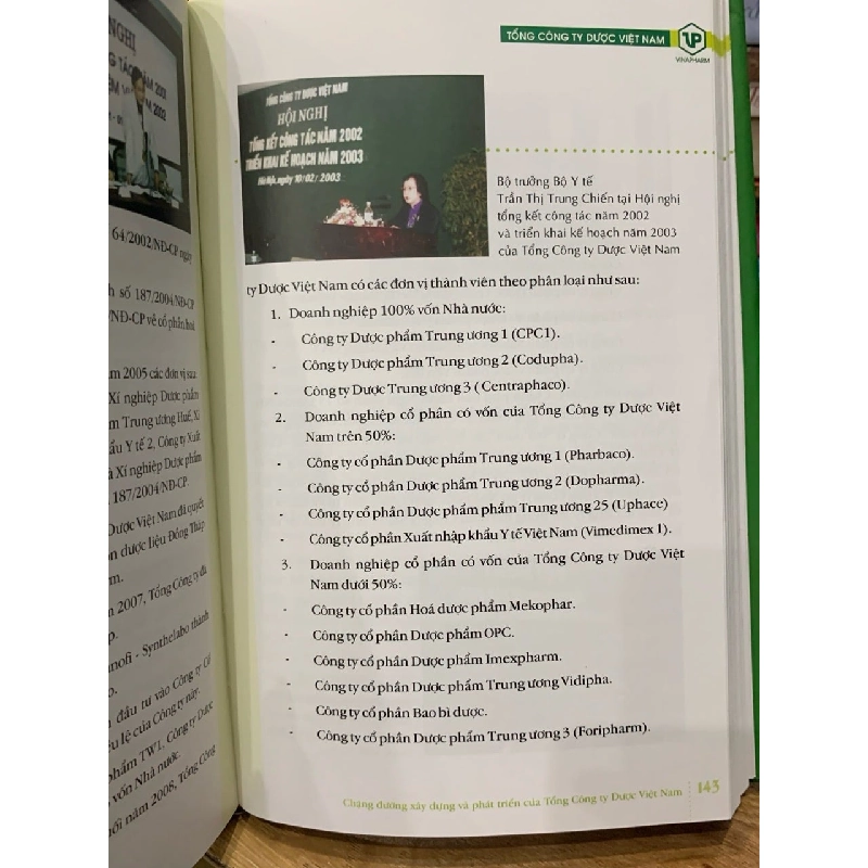 40 Năm Tổng công ty dược Việt Nam xây dựng và phát triển 1971-2011 727973