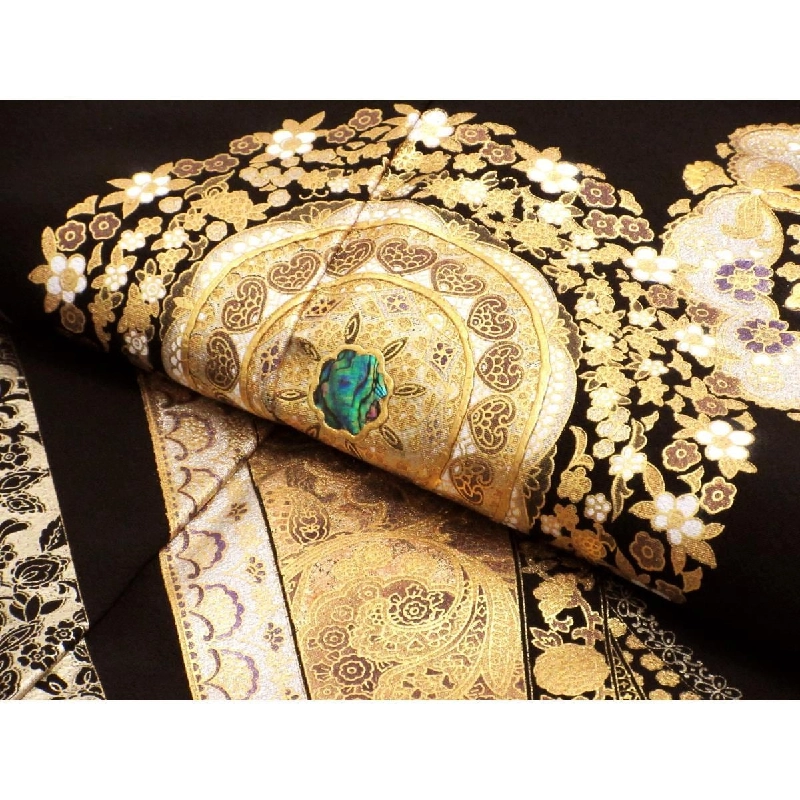 Áo kimono truyền thống với họa tiết vàng và ngọc trai - Hàng hiệu Authentic 878556