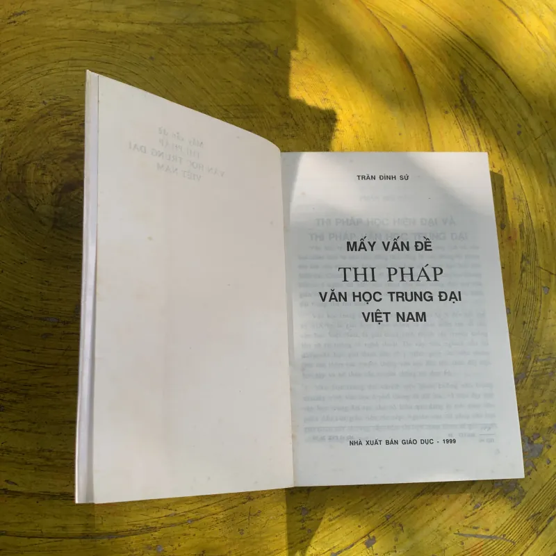 MẤY VẤN ĐỀ THI PHÁP VĂN HỌC TRUNG ĐẠI VIỆT NAM - TRẦN ĐÌNH SỬ  785625