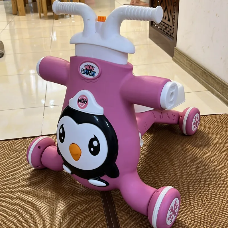 Xe chòi chân phát nhạc cho bé 1002604