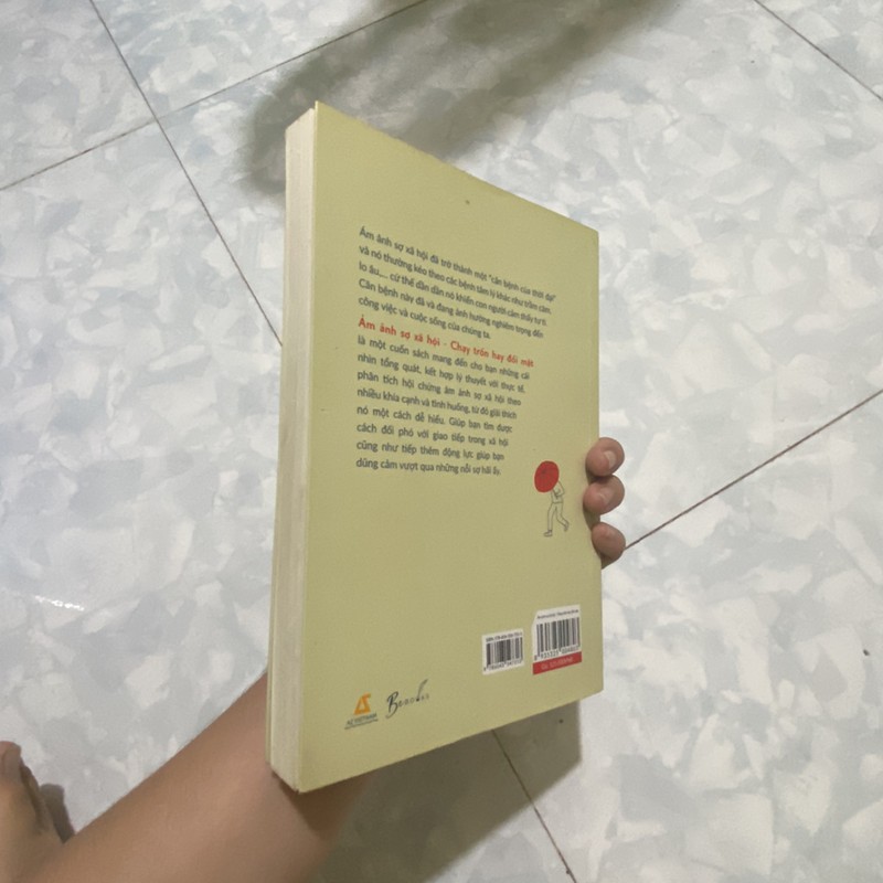 Sách “Ám ảnh sợ xã hội”  149644