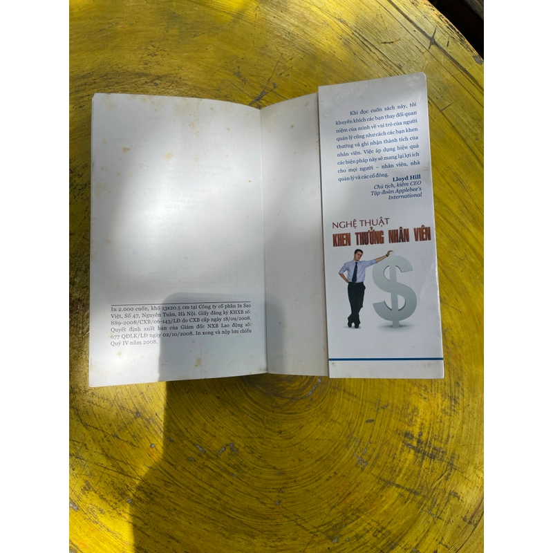 NGHỆ THUẬT KHEN THƯỞNG NHÂN VIÊN 541702