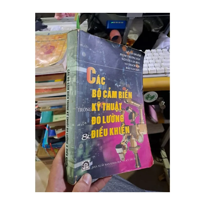 Các bộ cảm biến trong kỹ thuật đo lường và điều khiển 979815