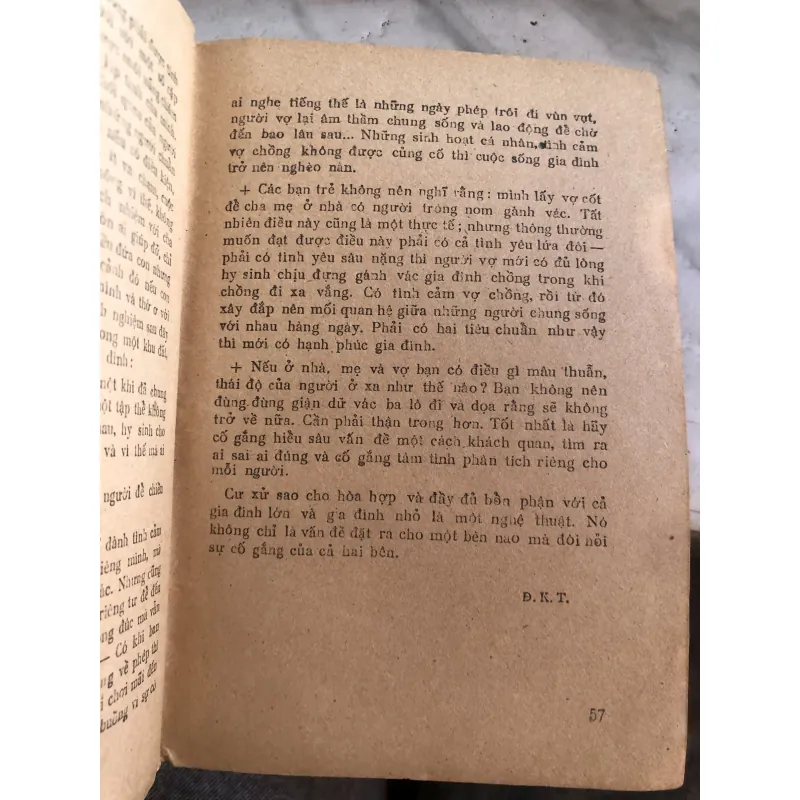 Vì hạnh phúc gia đình trẻ - Đặng Kim Thanh  1031209