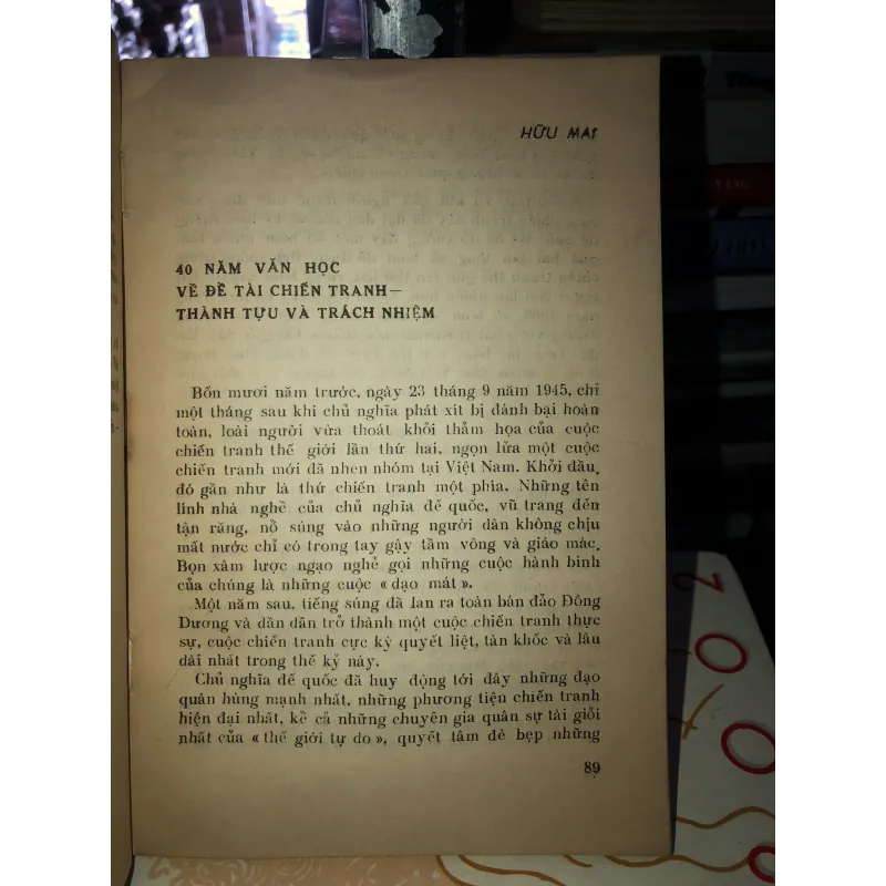 40 năm văn học tiểu luận phê bình  932392