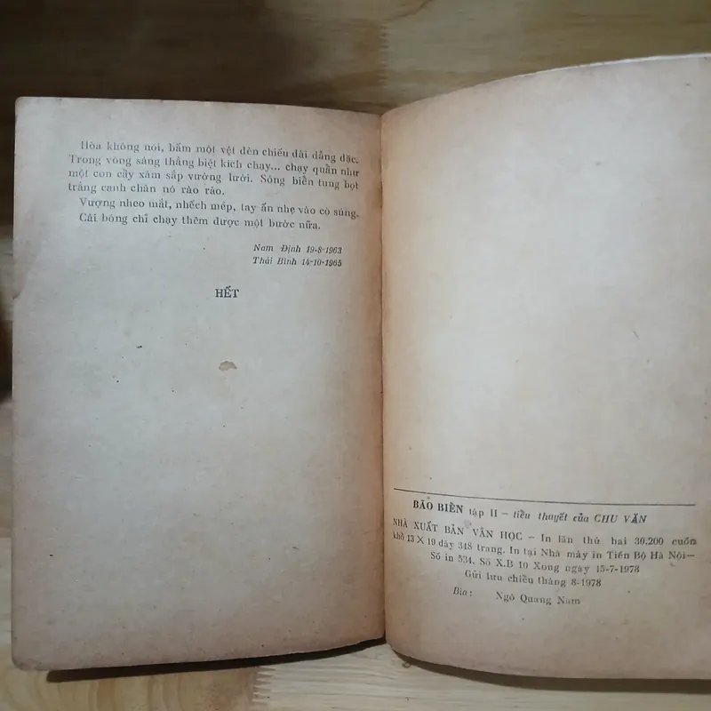 Tiểu Thuyết Bão Biển (Tập 2) - Chu Văn 567804