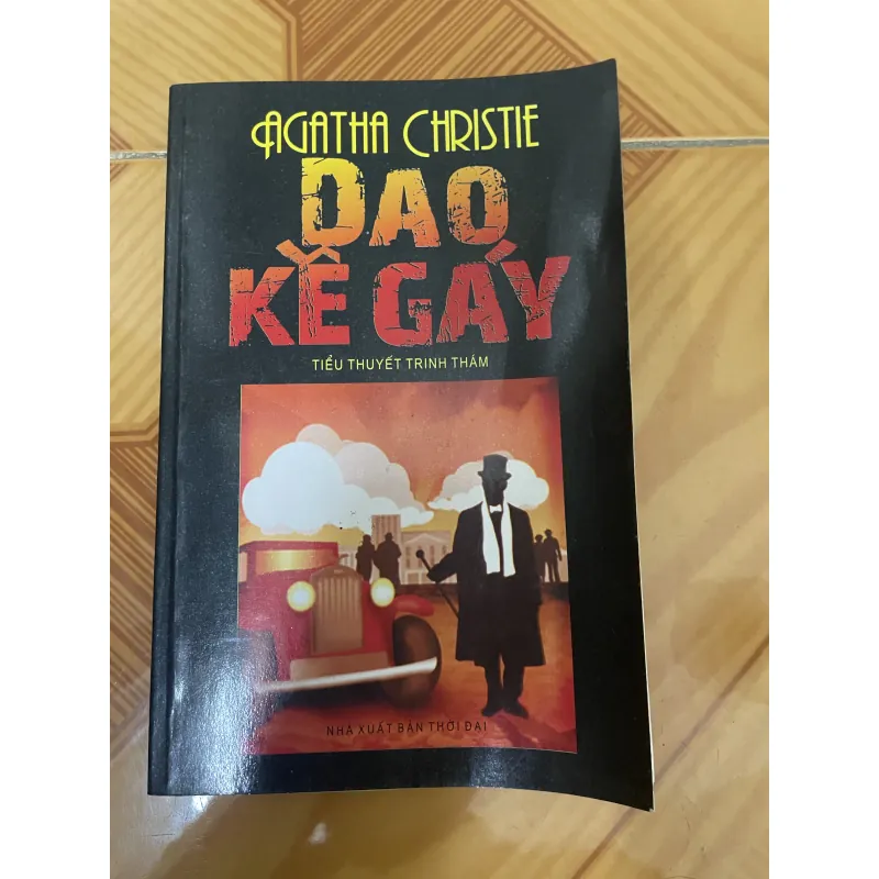 Dao kề gáy - Agatha Christie 933236