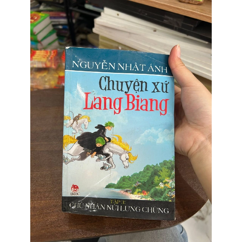 Chuyện xứ Lang Biang - Tập 3: Chủ nhân núi lưng chừng - Nguyễn Nhật Ánh 934367