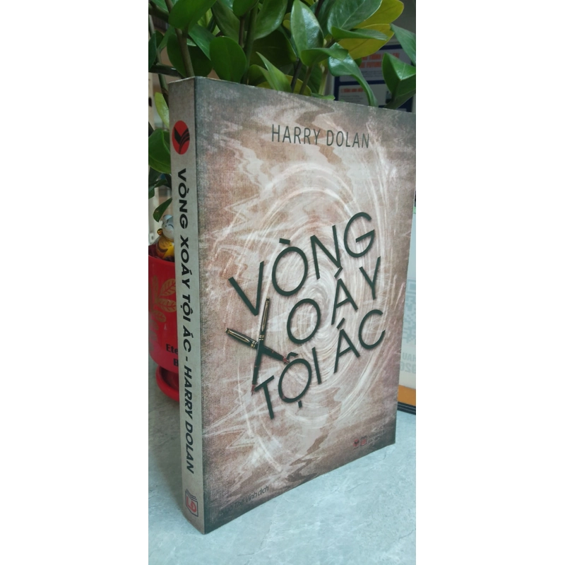 VÒNG XOÁY TỘI ÁC - Harry Dolan 199017