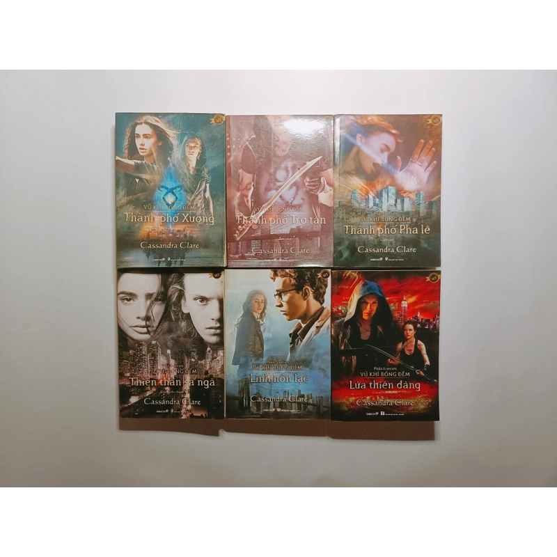 Combo Vũ Khí Bóng Đêm ( Full 6 Tập)
 331783