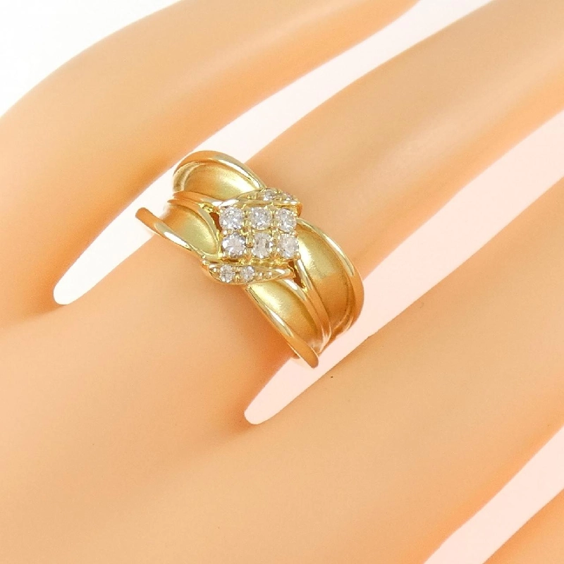 Nhẫn kim cương K18YG 0.21CT 668796