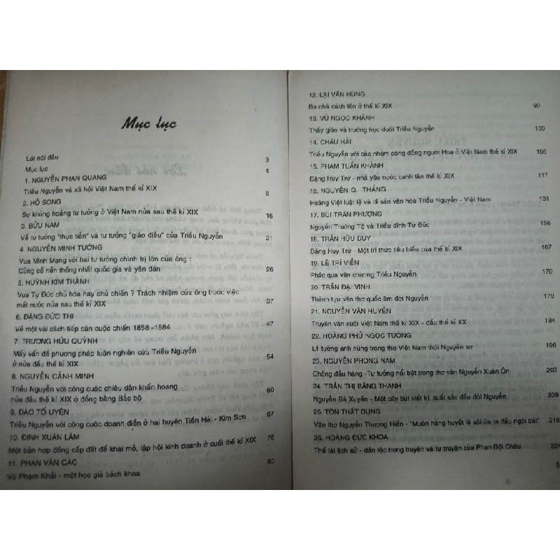 Những vấn đề lịch sử và Văn Chương Việt Nam - 1997 - 228 trang Lịch sử Việt Nam ANTQ2702 930411
