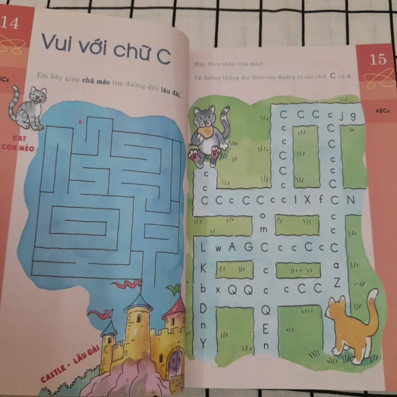 Sách tư duy màu BRAIN QUEST Workbooks K. Tg Lisa Trumbauer. Cho bé 6 t 689677