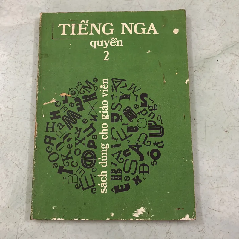 Tiếng Nga quyển 2 (sách dùng cho giáo viên) 1005296